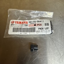 NEW OEM YAMAHA 90179-06411