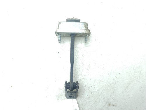1641573 door retainer 9343949