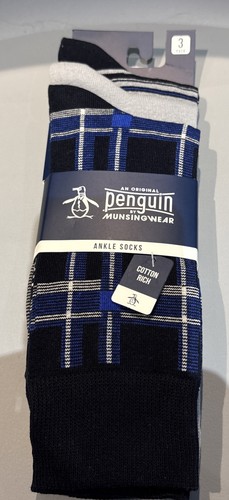 Original penguin pair - penguin, pack