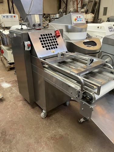 Mono metro bread moulder - mono,
