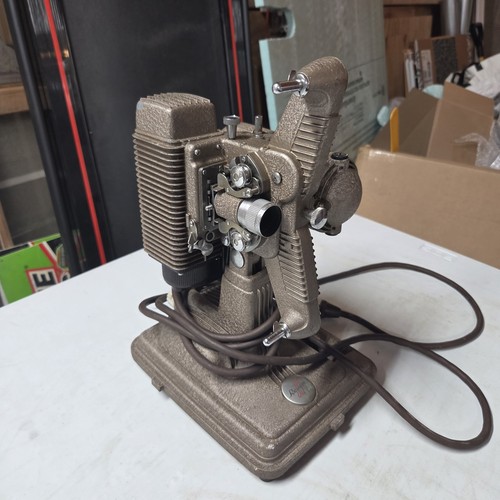 Vintage revere model 8mm - vintage,