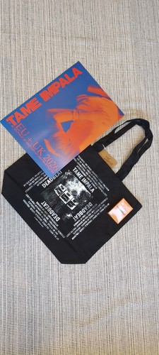 Tame impala deadbeat tour vip - tour,