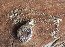 9ct Gold Locket and Chain