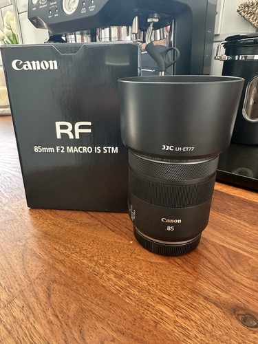 Canon 85mm macro lens - canon,