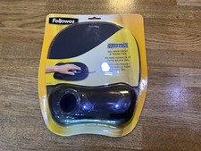 Fellowes Crystals Gel Mouse Pad / Wrist Support - Black