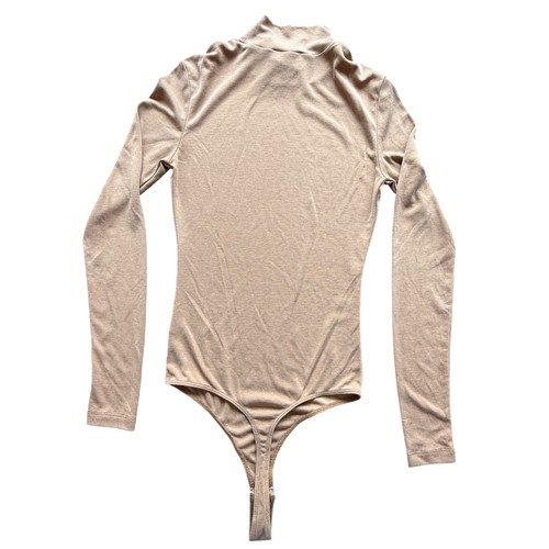 Elodie tan ribbed - ribbed, neck