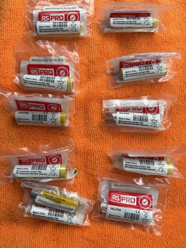 Size lithium ion - 3.6v,