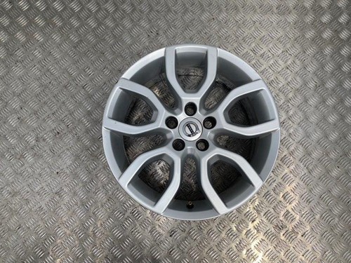 Volvo v40 17 inch 5 - 16-19,