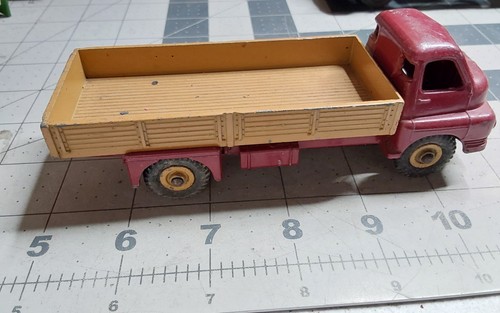 Dinky 522 big bedford lorry - no,
