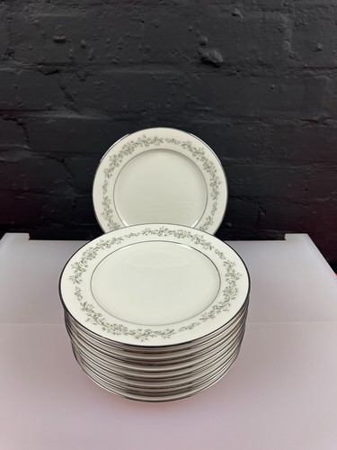 Noritake parkridge 7561 - x,