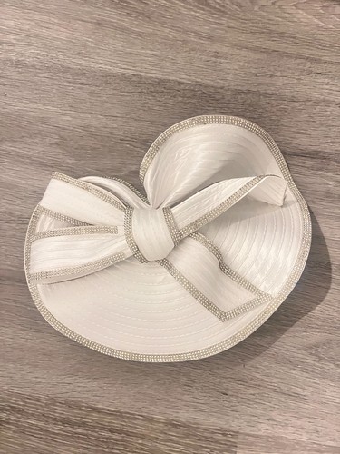 Ivory wide brim bow church - bow, hat