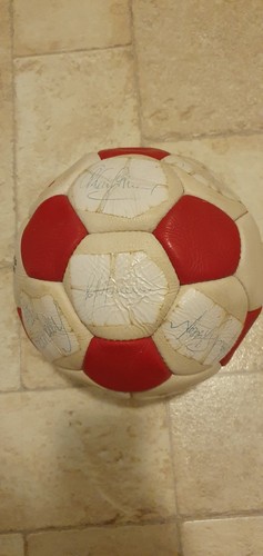 Authentic 1983 manchester - authentic,