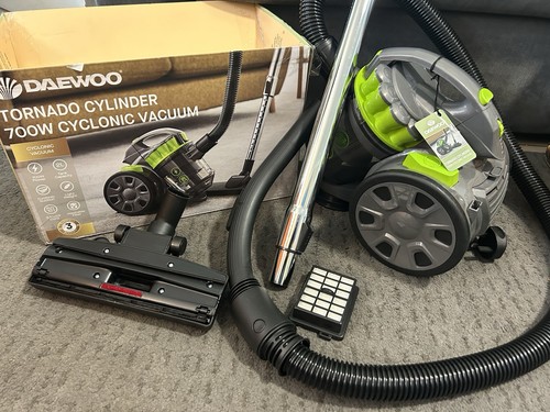 Daewoo tornado 700w cyclonic - daewoo,