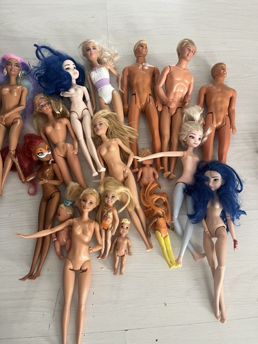 Barbie other doll bundle - barbie,