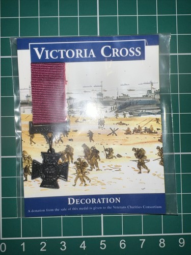Victoria cross miniature - victoria,