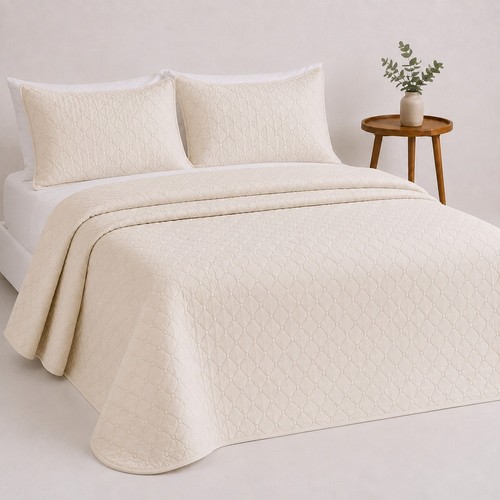 Cream quilted bedspread - bedspread, with