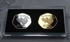 60th DIAMOND WEDDING ANNIVERSARY Commemoratives in Display Case. Gift/Present