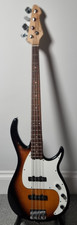 Peavey Milestone BXP Bass Guitar Sunburst With Hard Case