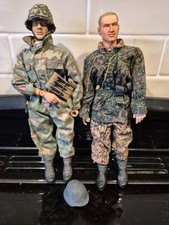 2 x 1/6 scale dragon ww2