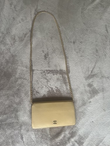 Vintage chanel wallet - on, chain