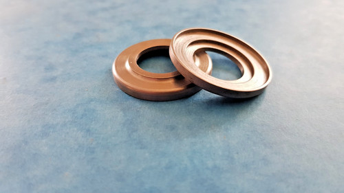 Triumph 750 valve spring - valve,