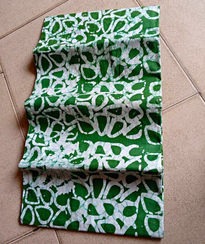 Yard green white - yard, adire