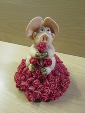 Lovely "Piggin' Love"