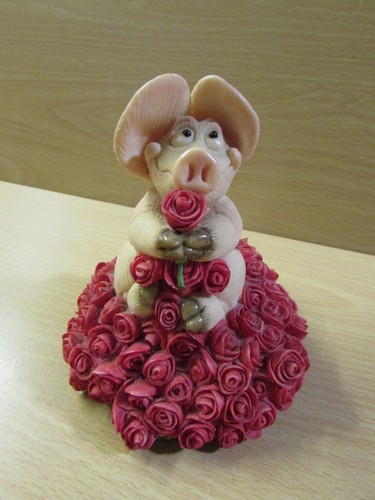 Lovely piggin love - lovely, "piggin'