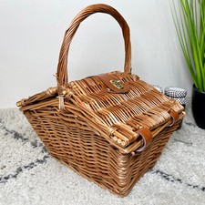 Light Steamed Hamper Picnic