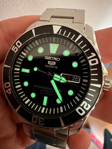 Seiko sports automatic watch - 5,