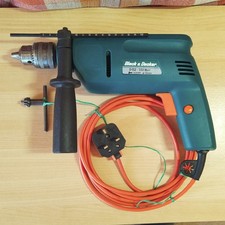 Black & Decker Drill D152