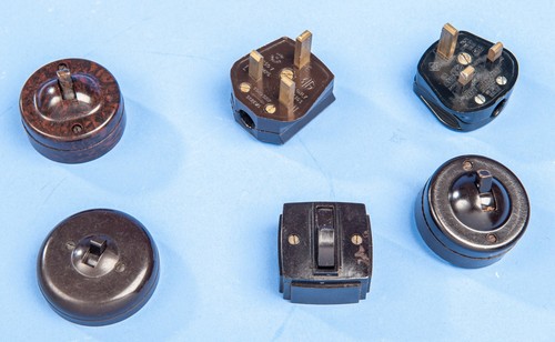 Vintage brown bakelite - vintage,
