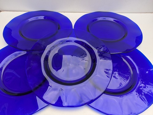 Cobalt blue heavy wavy glass - cobalt,
