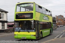 Reading Buses 551 Bus Photo