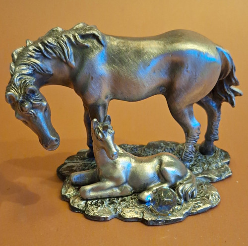 Metal horse mare foal - &,