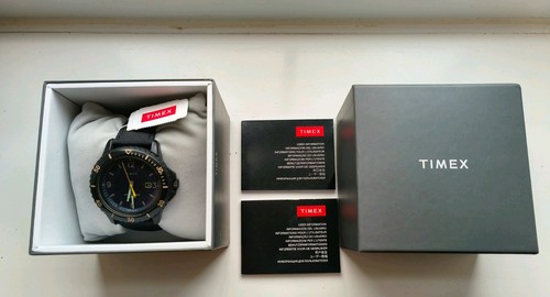 Fully boxed black - , timex