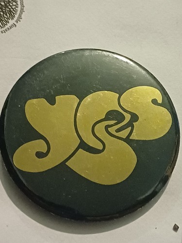 Vintage yes band button badge - band,
