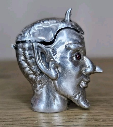 Rare horned silver 925 - silver, vesta