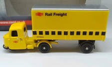 CORGI TRACKSIDE DG148023 Scammell Scarab Sheeted Flat Railfreight  OO Gauge