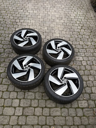 Golf gti mk8 alloys - mk8, 18”
