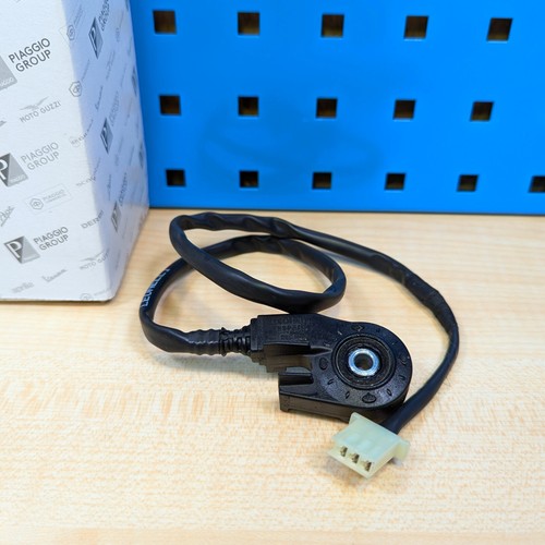 Switch side stand - switch,