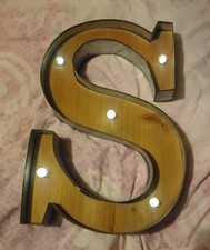 Vintage Illuminated Carnival Lights letter s