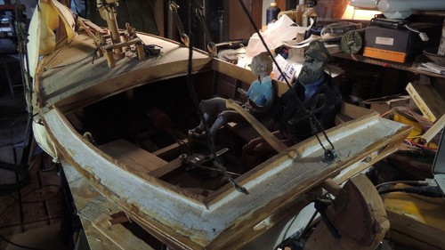Wooden flat bottom sailing - bottom,