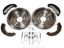 FORD FIESTA MK7 2008-2017 REAR 2 BRAKE DRUMS & SHOES SET & SHOES FITTING KIT