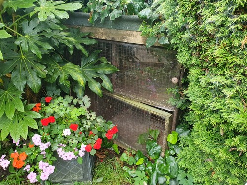Extra large rabbit hutch with - extra,