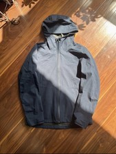 Uniqlo Blocktech Parka Small