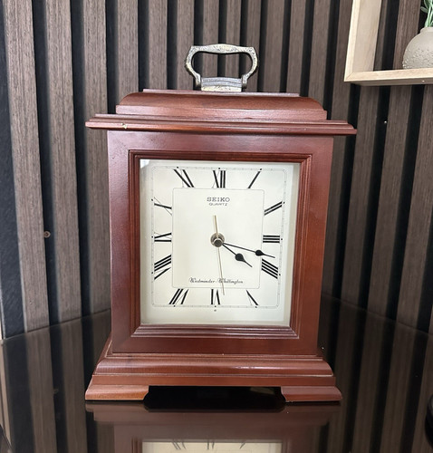 Seiko qxj102bn wooden quartz - seiko,