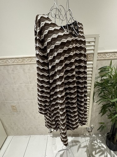 New size 3xl 28 - uk, 26-28