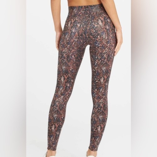 Spanx faux leather - faux, shine