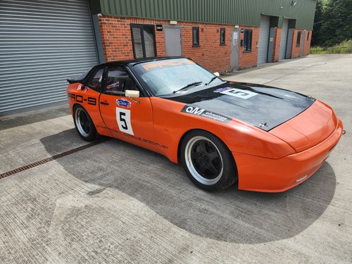 Porsche 944 race - 944, s
